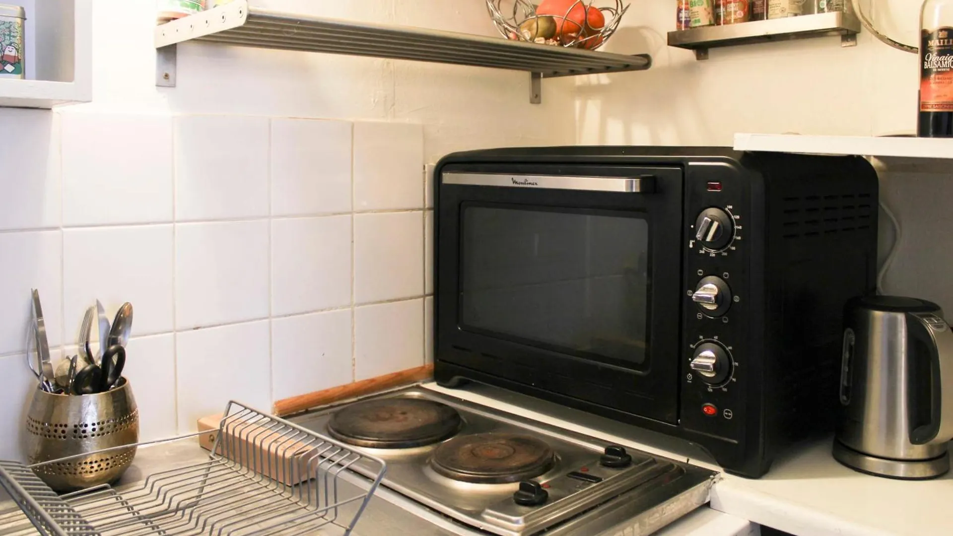 Cosy Apartment Close To Montmartre 파리 0*,